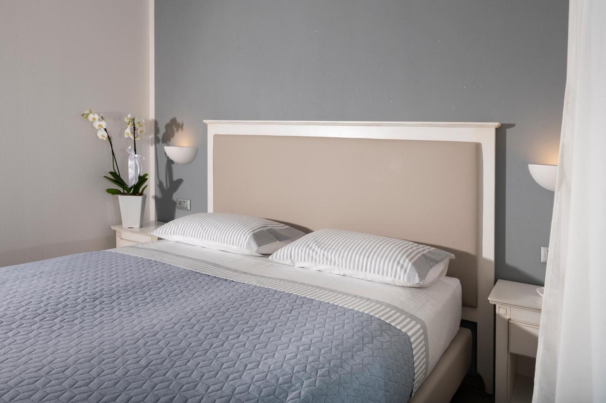 Hotel Gli Ulivi Орозеи Экстерьер фото