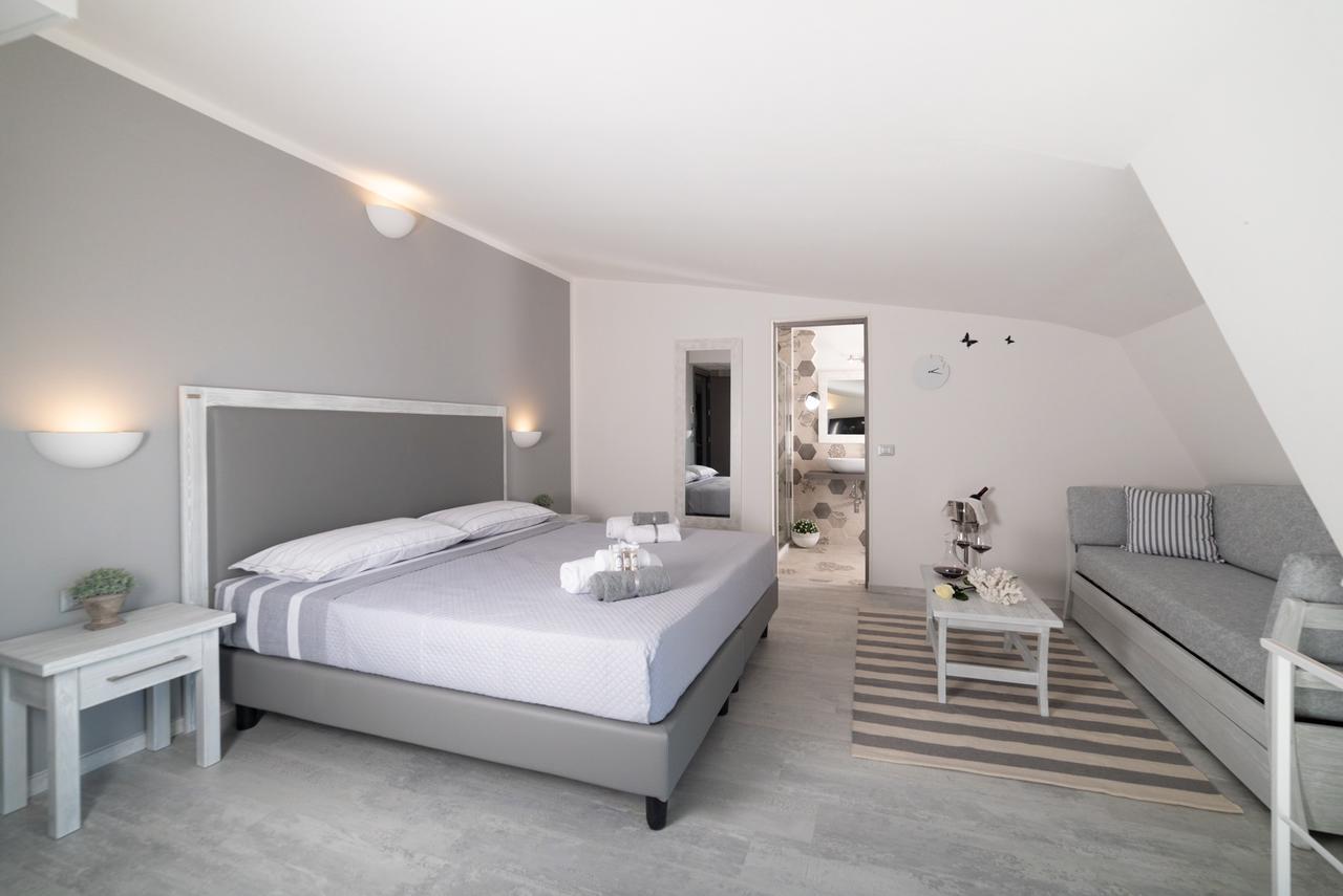 Hotel Gli Ulivi Орозеи Экстерьер фото