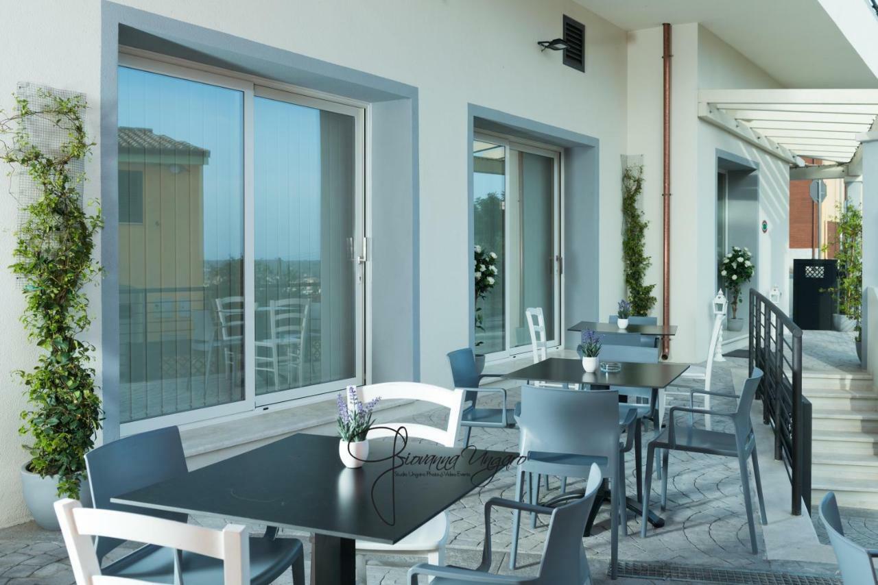 Hotel Gli Ulivi Орозеи Экстерьер фото